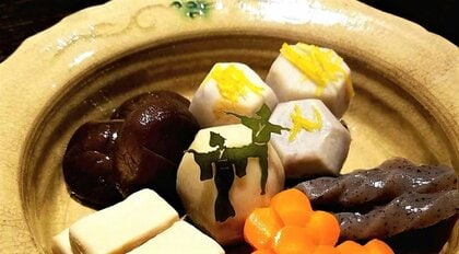 “脇役でも一流になれる”デザイン昆布で料理が華やかに…結納品から発展した「昆布アート」【富山発】