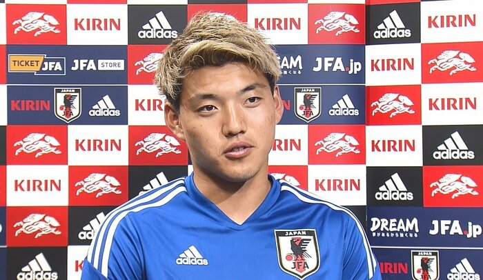 パラグアイ戦に向けてのインタビューに応じた堂安律