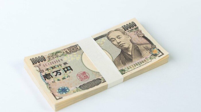 衆参両院とも議員1人に約286万円のボーナス