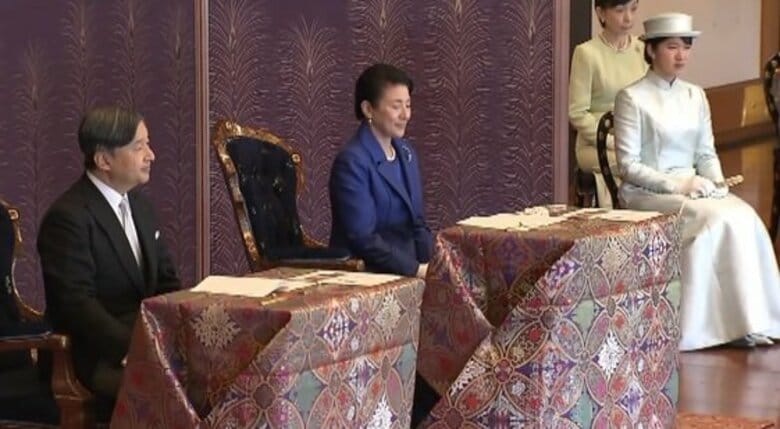 天皇皇后両陛下が学問の第一人者から講義受けられる「講書始の儀」愛子さまも身じろぎせず熱心に耳傾けられる｜FNNプライムオンライン