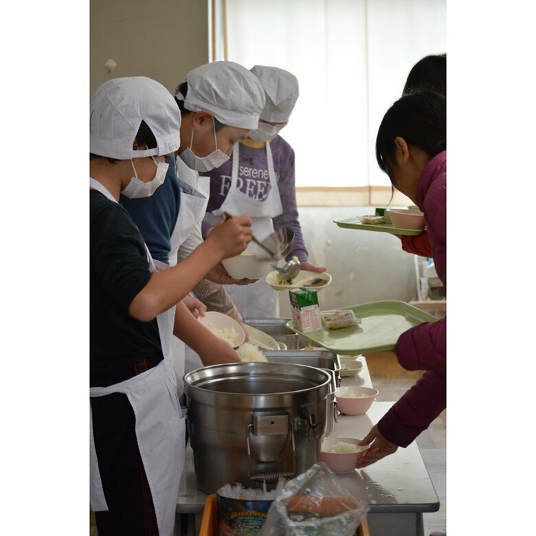 南房総市の子どもたちは地域の農水産物を味わうだけでなく、地域の農業や漁業を体験して肌で感じている