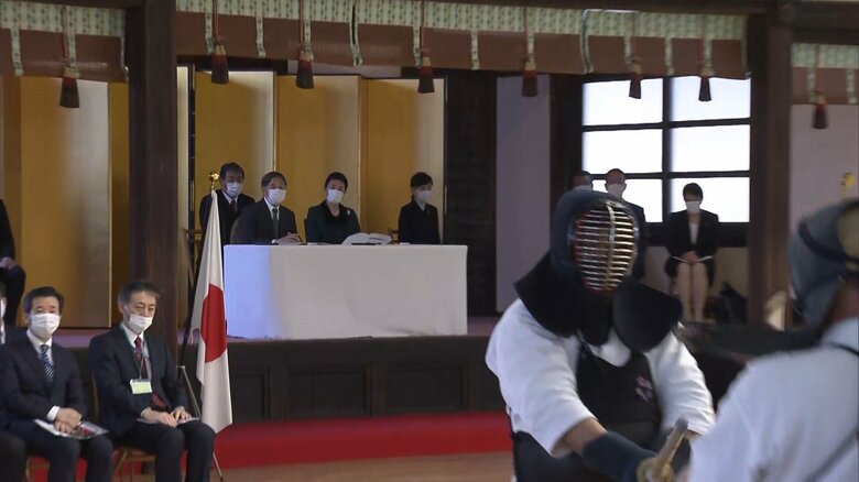 皇宮警察の武道大会を観戦された　12月13日