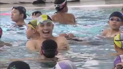 オリンピアンなど世界で活躍する競泳選手が小中学生を指導　高松市で水泳教室開催【香川】