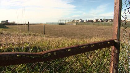 【強盗事件】車と現金2万円奪い男女3人が逃走中―マッチングアプリで女と知り合った40代男性『財布出せ』と脅される…スマホもなく付近に通報を依頼するも「怪しい人が来た」と住民が110番通報_北海道釧路市