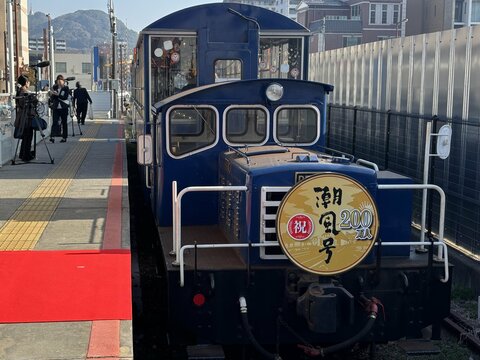 北九州市の観光トロッコ列車「運行継続求めたい」武内市長が表明　経営難で路線バス転換方針の平成筑豊鉄道が運行　福岡