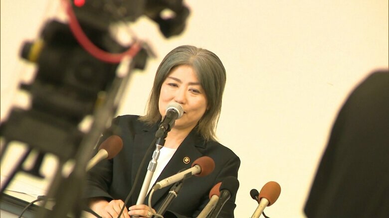 田久保市長の“学歴詐称”判明で新たな疑惑　議長に見せた卒業証書は偽造？　「大学卒業は勘違いだった」　公職選挙法には抵触しないと繰り返し強調するも菊地幸夫 弁護士は疑問呈する｜FNNプライムオンライン