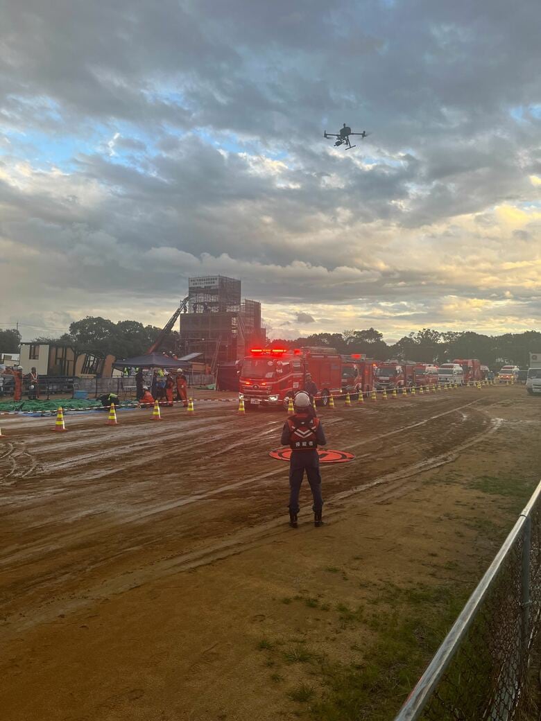 テラドローン、令和7年度緊急消防援助隊近畿ブロック合同訓練において、JAXAが主導する有人機と無人機の連携に係る実証実験に参加