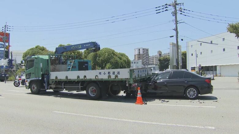 【速報】トラックや普通乗用車など4台が玉突きか　幼稚園バスが巻き込まれたとの情報も　福岡市の国道3号線で多重事故｜FNNプライムオンライン