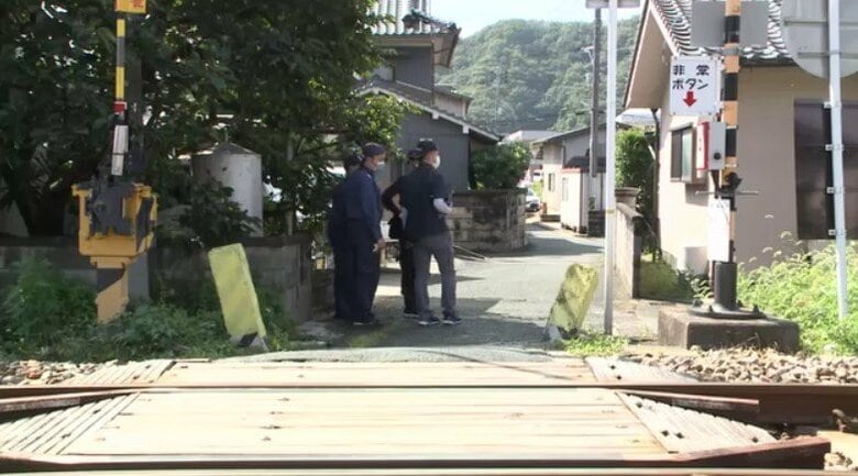 JR福塩線　新市駅近くの踏切で人身事故　中年とみられる女性が死亡　広島・福山市｜FNNプライムオンライン