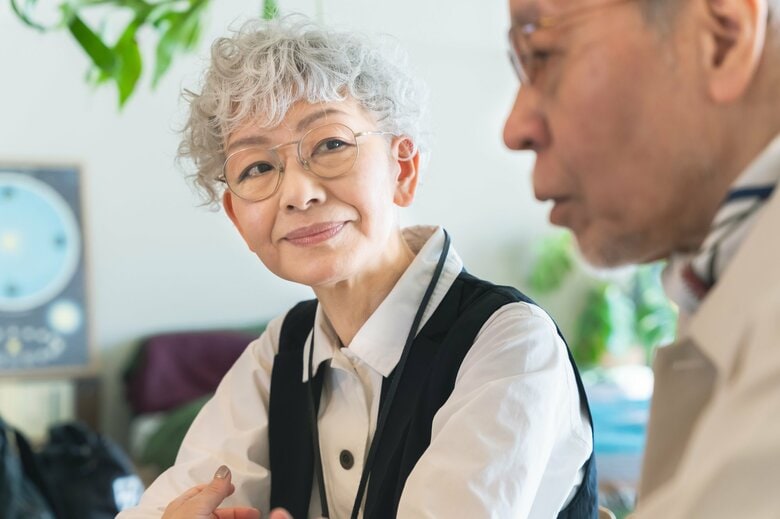 介護保険サービスを使うには「判断」が必要（画像：イメージ）