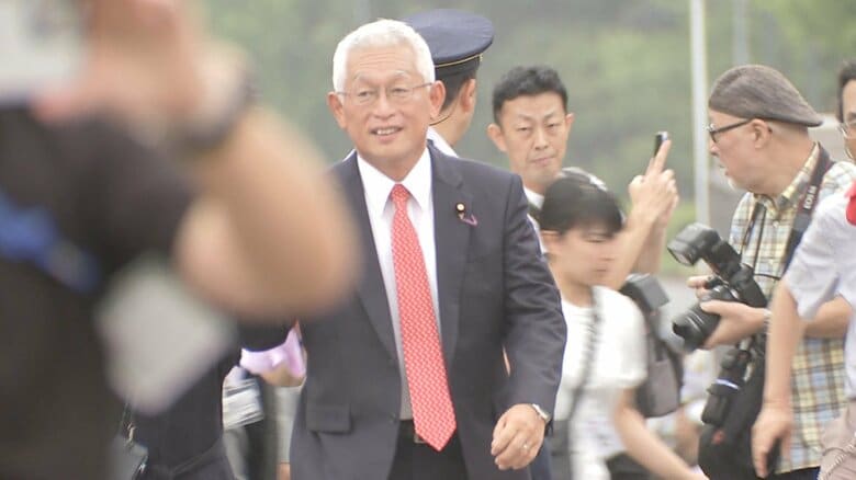 泉房穂参院議員