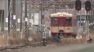 ふくしまDC臨時列車を歓迎　乗客をホームで出迎えるイベント始まる＜福島・福島市＞