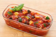 レンジで5分！夏の体調管理に「カゴメ基本のトマトソース」で作る“ラタトゥイユ”。たっぷり作って冷製パスタやお弁当にも