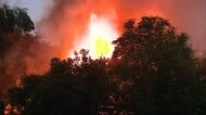 【速報】鳥取県米子市で住宅が炎上 激しい炎と黒煙で周囲が騒然