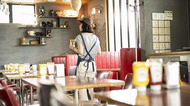 「飲食店を狙い撃ち」時短営業で窮地に立つ経営者の悲鳴と不満