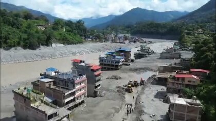 ネパール大規模土石流　死者580人超、日本人家族5人含む2400人超が安否不明　“生存率の壁”72時間経過も懸命の捜索続く