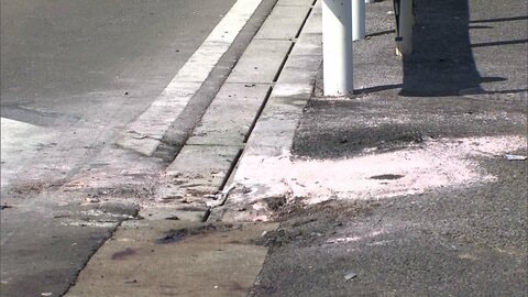 バイクと軽自動車が交差点で衝突し炎上　バイク運転手1人が死亡　さいたま市