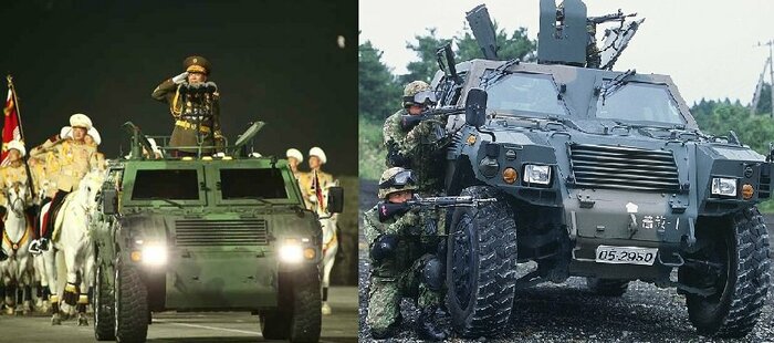 北朝鮮の軍用四輪駆動車(左)(朝鮮労働新聞・2022年4月26日)、陸上自衛隊の軽装甲機動車(右)(広島地方協力本部HPより)