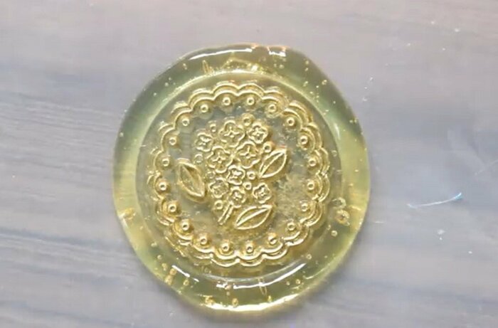 ハチミツのような色合いがキレイな「金木犀」