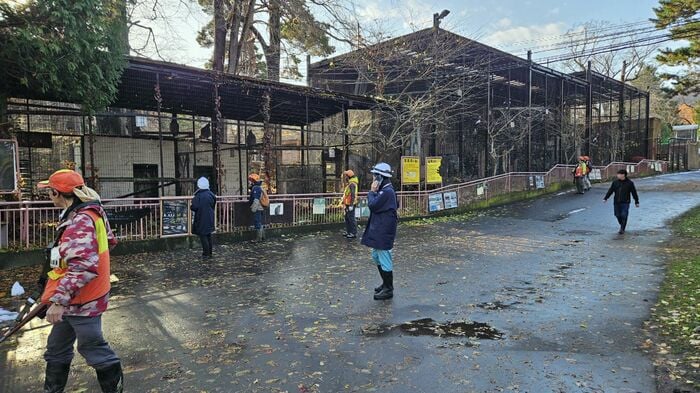 園内外で警戒が続いた（提供：札幌市）