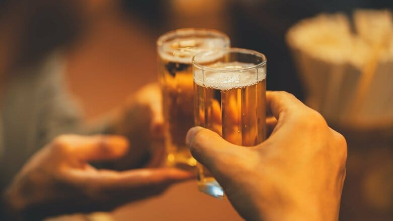 どんなお酒もOKの「物わかりの良いお酒飲み」より「銘柄にこだわる」方が良い飲み方？肝臓のスペシャリストが提案する減酒術と肝臓の不思議｜FNNプライムオンライン