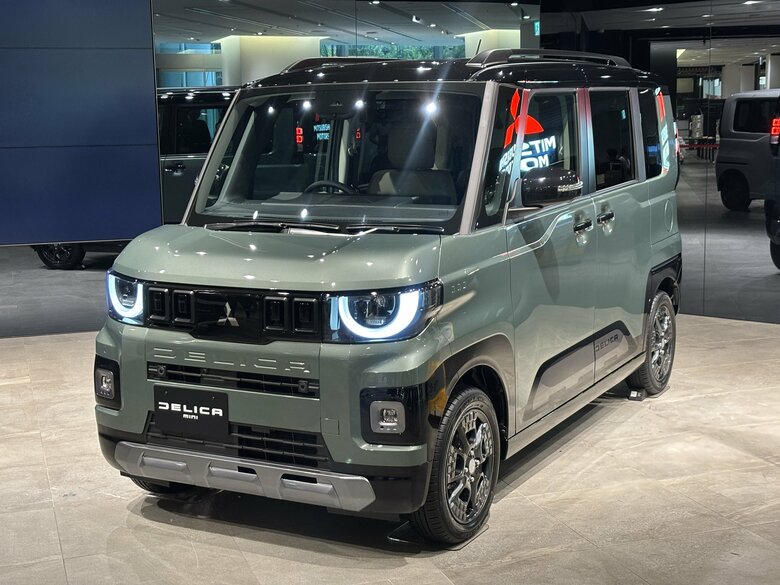 三菱の新型「デリカミニ」「eKスペース」10月末発売　すでに4000台を受注｜FNNプライムオンライン
