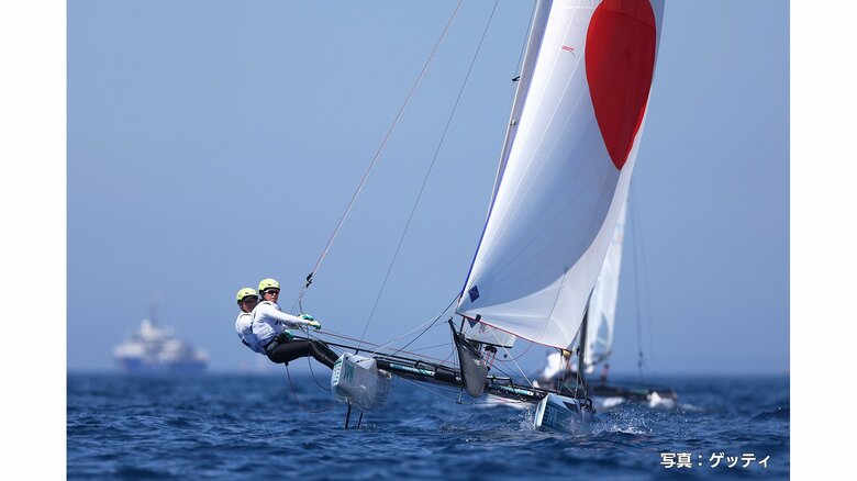 パリ五輪　セーリング混合ナクラ17級　飯束・西田ペアは17位でメダルレース進出ならず｜FNNプライムオンライン