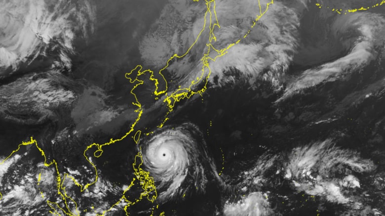 21日午後4時現在の気象衛星ひまわり