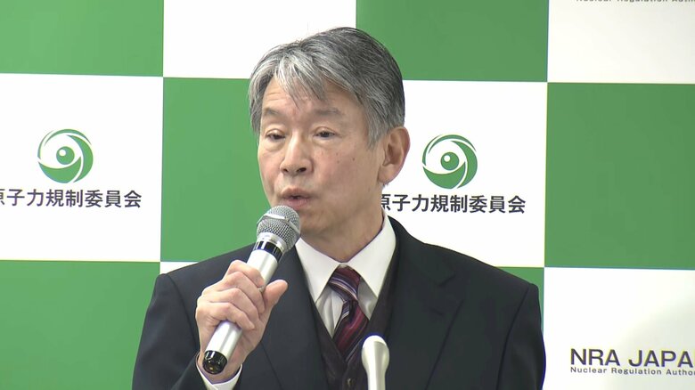 臨時会見を行った原子力規制委・山中委員長（2月13日）