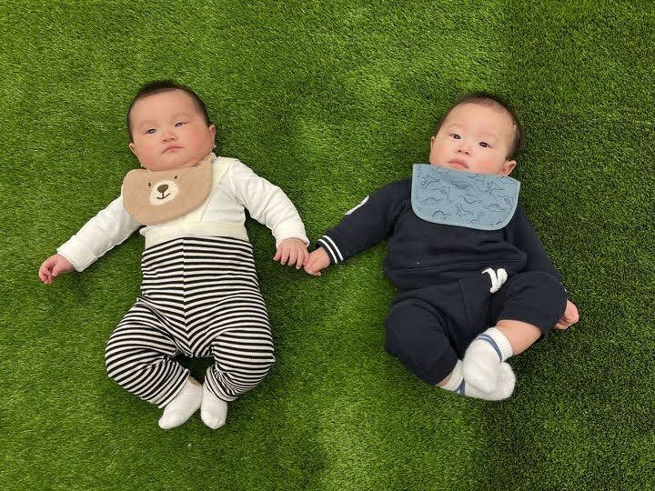 赤ちゃんもゴロゴロできる人工芝も！（2024年の様子）