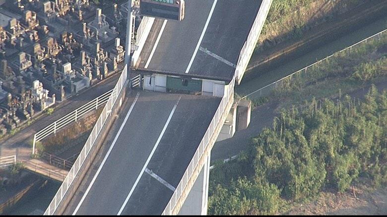 八代市では、高速道路に複数の段差ができる被害
