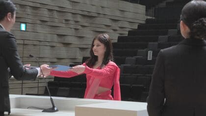 釜石市国際外語大学校 初の卒業式　ネパール人学生ら18人　岩手県