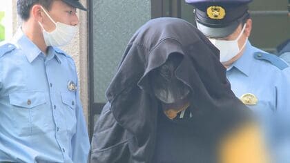 医学 女子ども　裸　キャンプ テント内の卑劣な犯行」小学校低学年女児にわいせつ行為…“元児童センター職員男”以前から寄せられていたクレーム｜FNNプライムオンライン