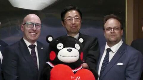 カナダ・エドモントン市の訪問団が熊本県庁を訪問