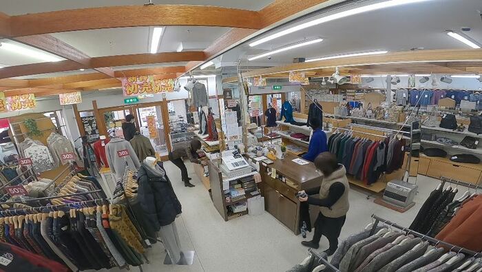 初売りの日の店内