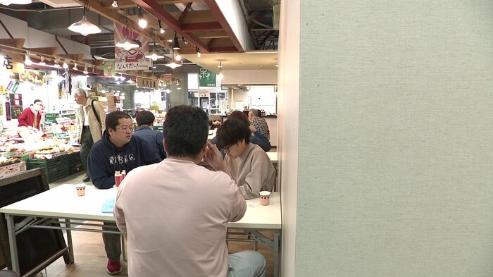 秋田市民市場内にある「あきた食堂」