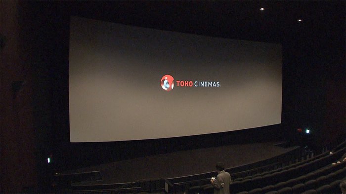 映画館 換気の実証実験を公開 スクリーンから排気