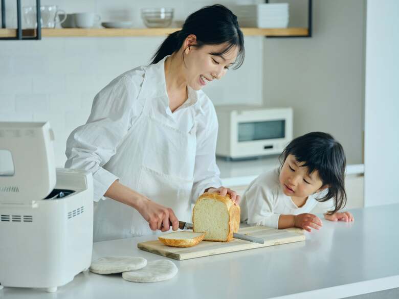 さらなるおいしさと、より安心なものづくりを求めて。「おうちベーカリー ベーシック＆ベーシック プラス」リニューアルまでの物語。