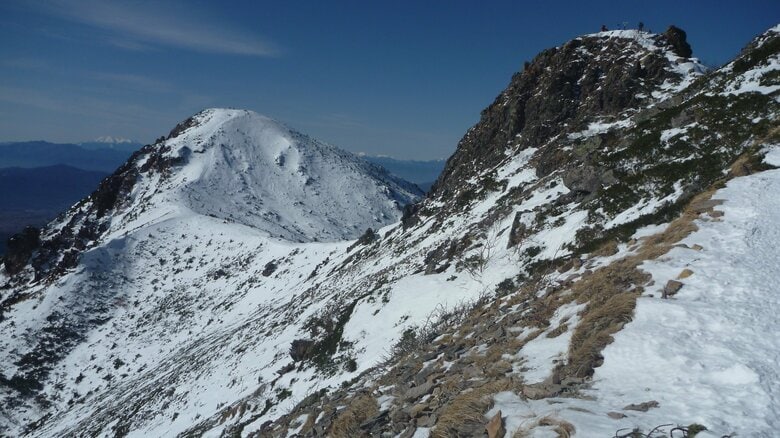 下山中に転倒　京都市の56歳女性が頭をけが　警察が救助活動中　八ヶ岳連峰天狗岳で遭難｜FNNプライムオンライン