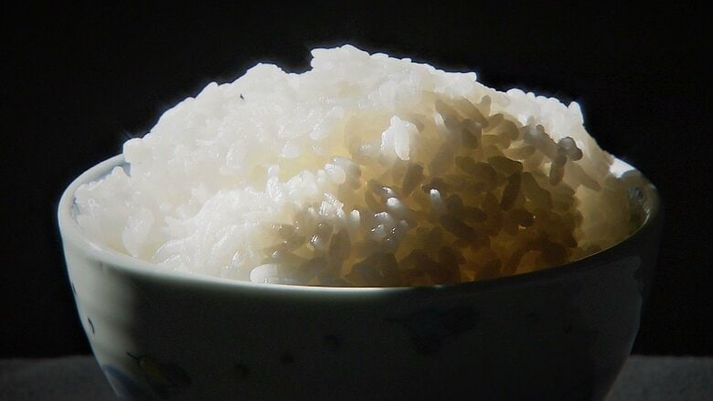 ｢白米がまずかった…｣腹を立てて親の洗濯物に“放火”した疑いで無職の男（50）を逮捕 火の勢いに恐れて自ら消火｜FNNプライムオンライン