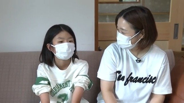 青井千穂さんと娘の奏和さん