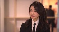 「ディオール」のバッグ受け取ったか…韓国検察が尹錫悦大統領夫人を事情聴取　輸入車販売業者の株価操作に関与した疑いも