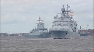 ロシアで過去最大 海軍パレード サンクトペテルブルクなど各地で