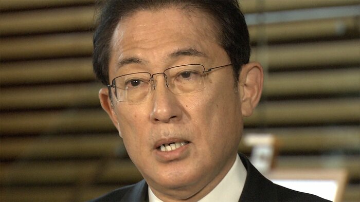 外国人の新規入国の原則停止を2月末まで延長する方針を表明した岸田首相