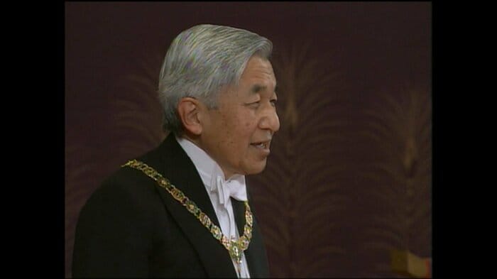 平成17（2005）年11月　「朝見の儀」に臨まれた天皇陛下