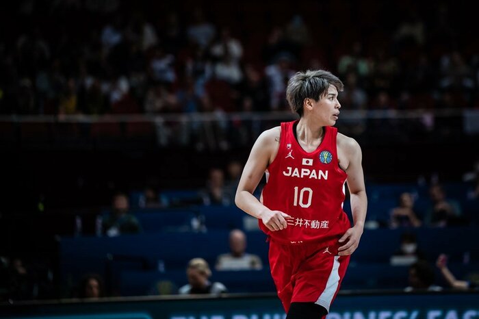 立ち上がりからシュートを決めた渡嘉敷来夢選手(C)FIBA
