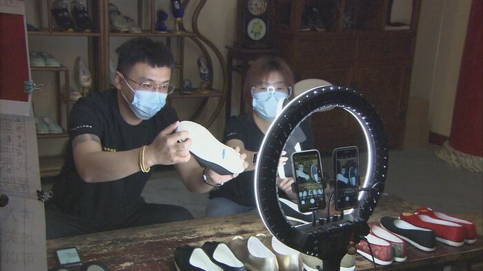 ライブコマースに乗り出した北京の老舗靴店