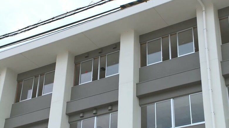 暴れる児童に「羽交い締め」は懲戒権の範囲内　男性教師に無罪判決　福山市教委も「体罰ではない」広島｜FNNプライムオンライン
