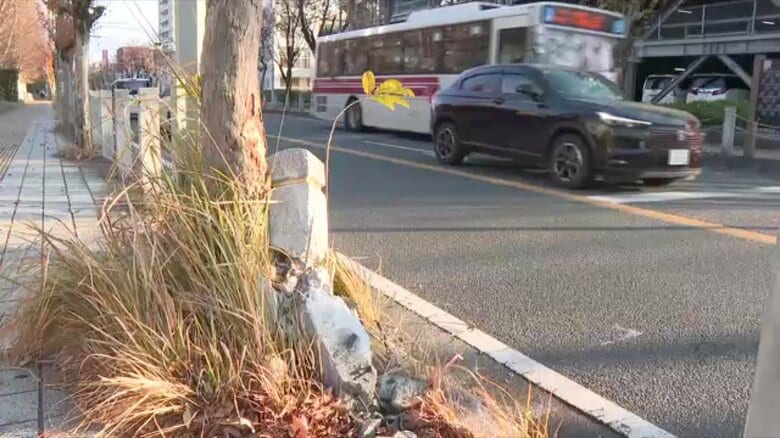 パトカーから逃走の車　信号柱などに衝突　「お酒を飲んでいたので逃げた」　基準値以上のアルコールは検出されず　福岡・久留米市｜FNNプライムオンライン