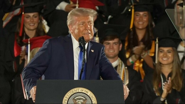 アメリカのトランプ政権「留学生に対するビザ面接を一時停止の指示」と現地メディア　留学希望学生にソーシャルメディア審査義務付け検討か｜FNNプライムオンライン